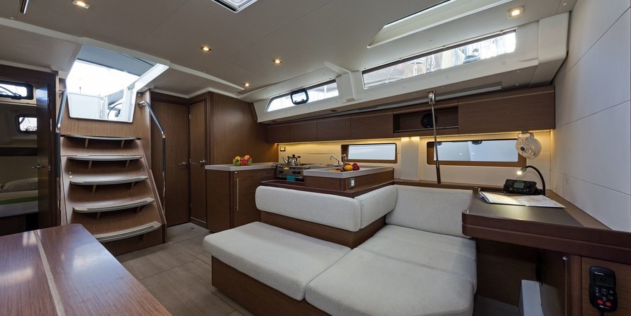 Beneteau Oceanis 51.1