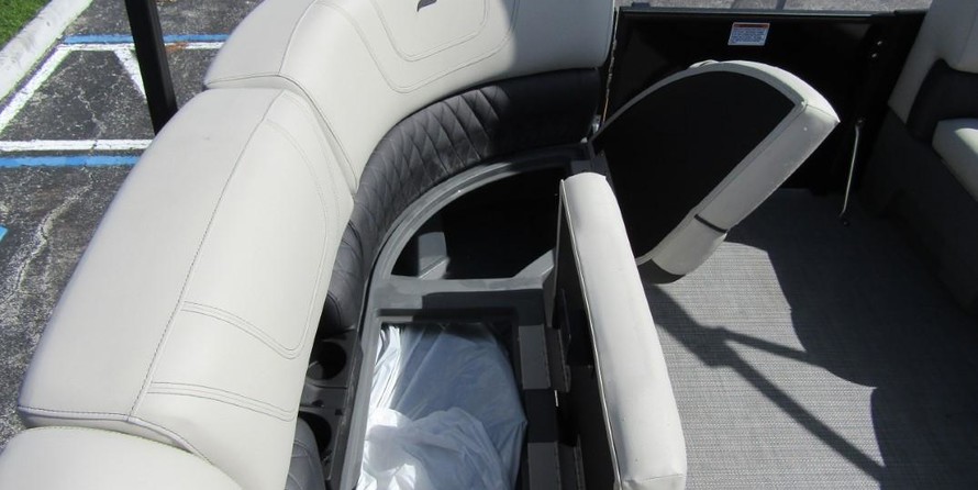 Starcraft Marine SLS 1