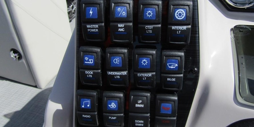 Starcraft Marine SLS 1