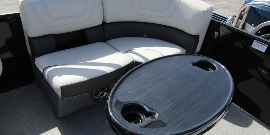 Starcraft Marine SLS 1