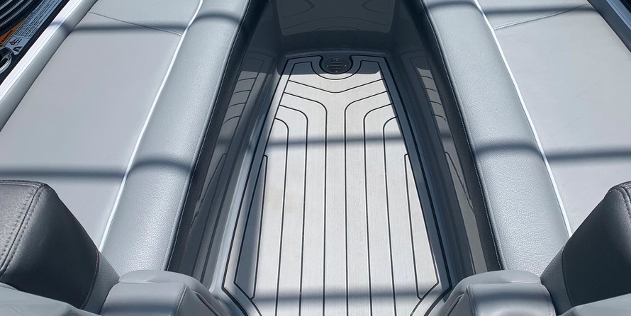 Super Air Nautique G25