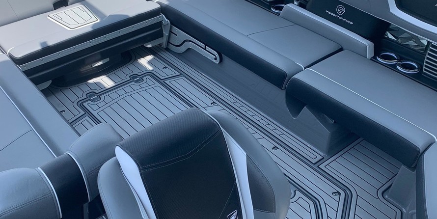 Super Air Nautique G25