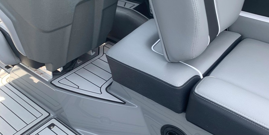 Super Air Nautique G25