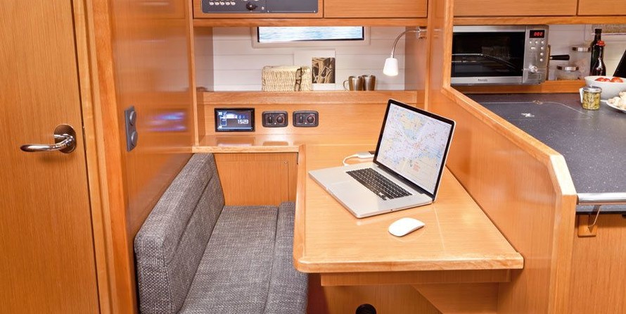Bavaria Cruiser 50