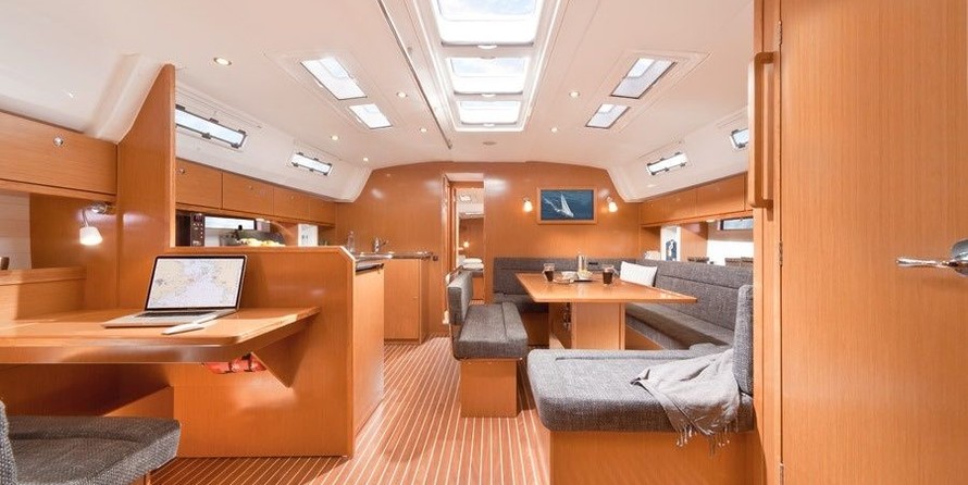 Bavaria Cruiser 50