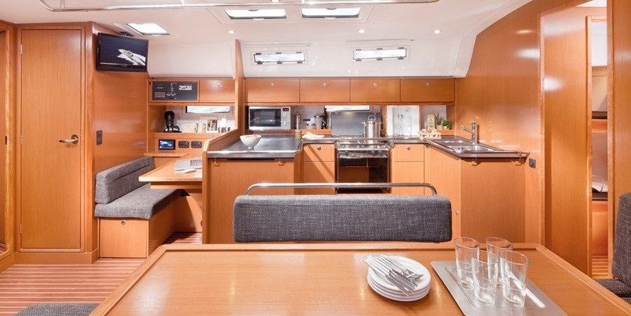 Bavaria Cruiser 50