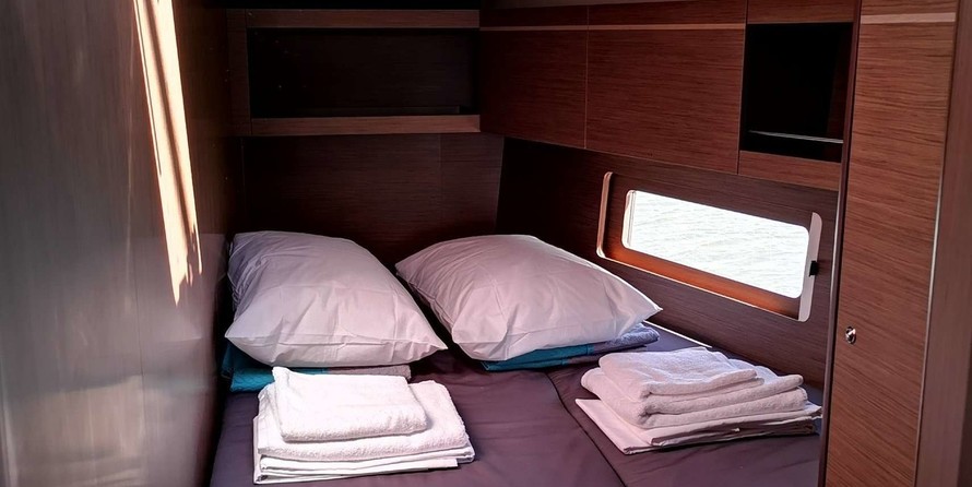 Beneteau Oceanis 46.1