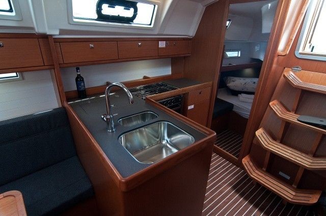 Bavaria 37 Cruiser