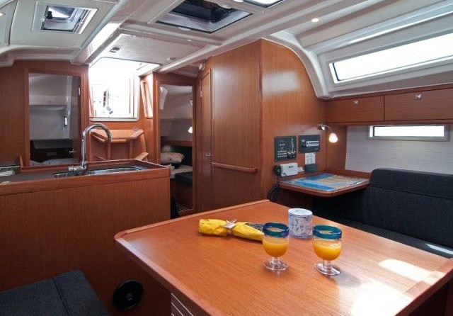 Bavaria 37 Cruiser