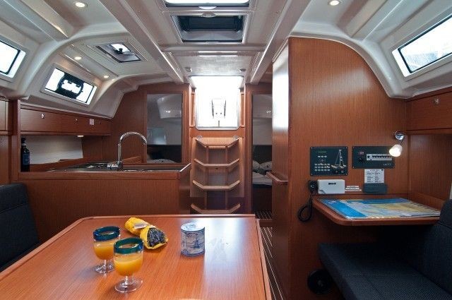Bavaria 37 Cruiser
