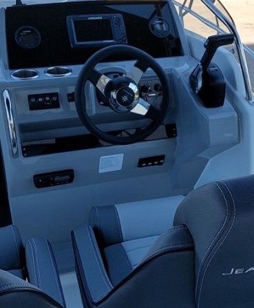 Jeanneau Cap Camarat 6.5 WA