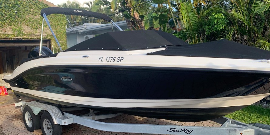 Sea Ray SPX 210 OB
