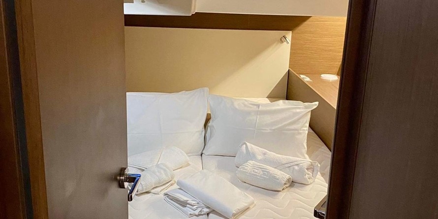 Beneteau Oceanis 51.1