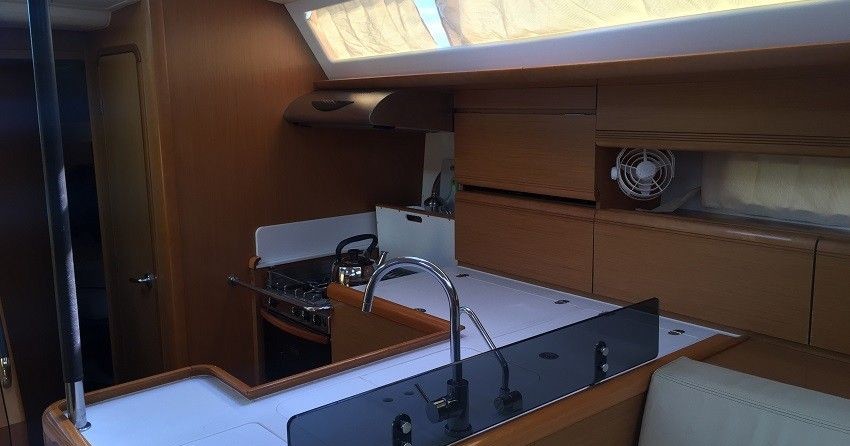 Jeanneau 53