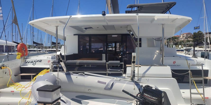 Fountaine Pajot Astréa 42