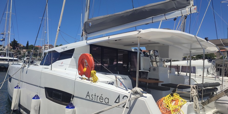 Fountaine Pajot Astréa 42
