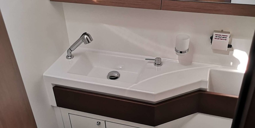 Beneteau Oceanis 46.1