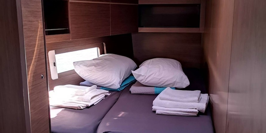 Beneteau Oceanis 46.1