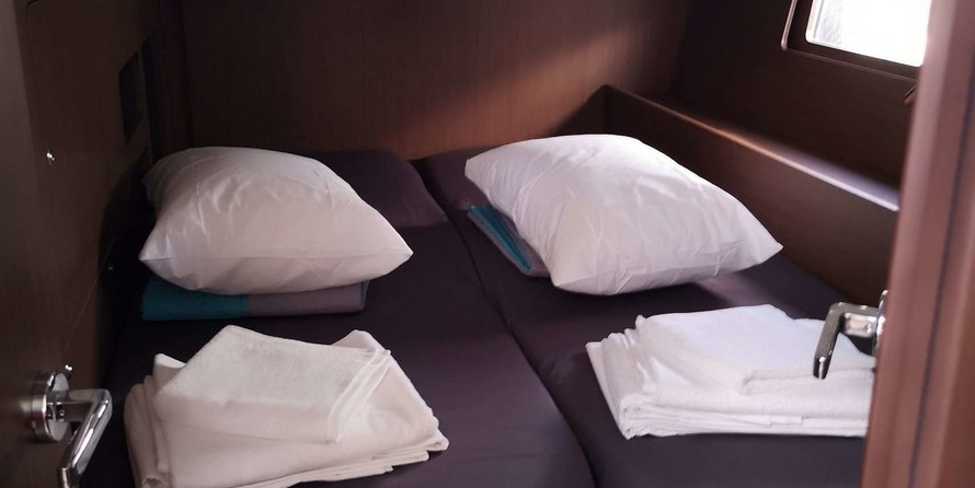 Beneteau Oceanis 46.1