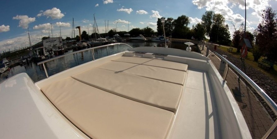 Balt Yacht Sun Camper 30