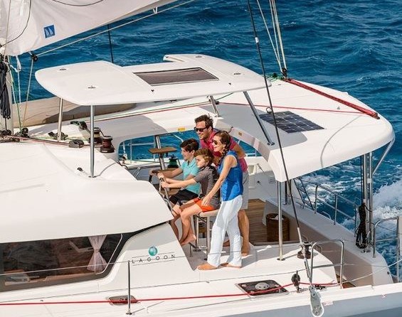 Lagoon 42