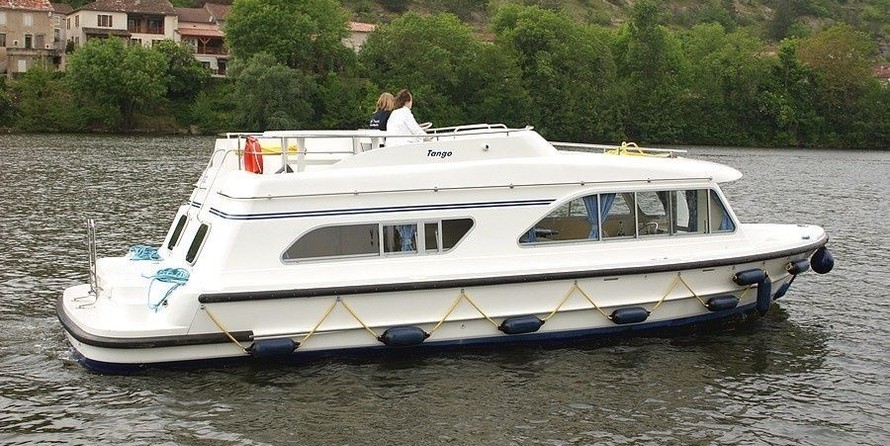 Le Boat Tango