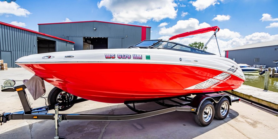 Yamaha Boats 212 SS