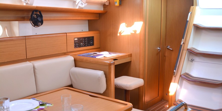 Jeanneau Sun Odyssey 44i