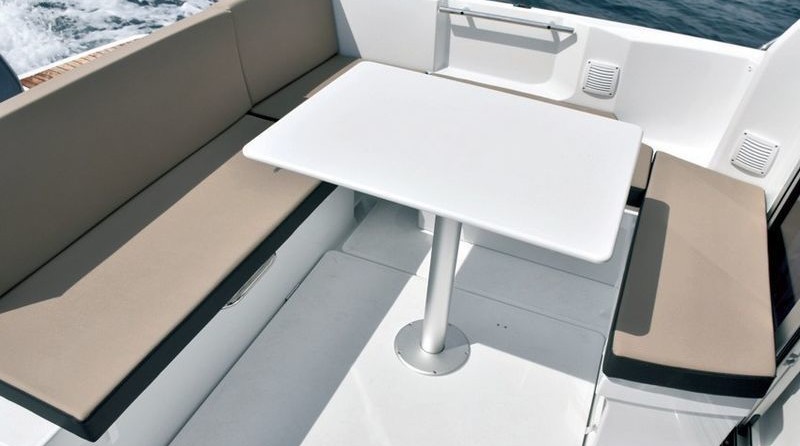 Jeanneau Merry Fisher 795