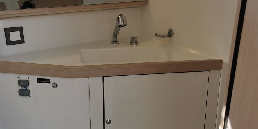 Beneteau Oceanis 46.1