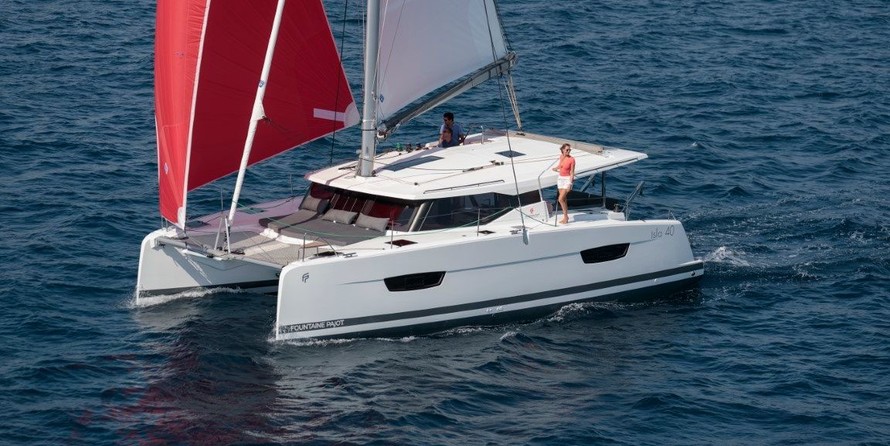 Fountaine Pajot Isla 40