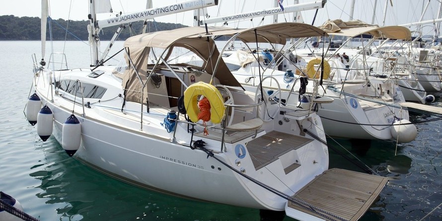 Elan Impression 35