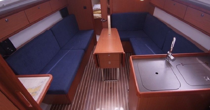 Bavaria 33 Cruiser