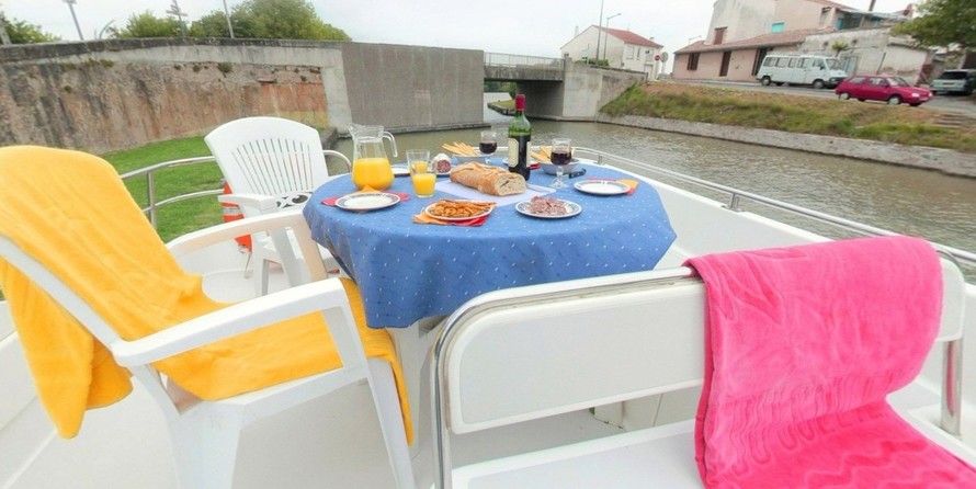 Le Boat Tango