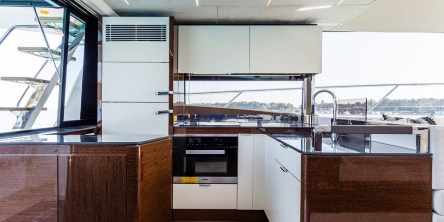 Jeanneau Prestige 590 Fly