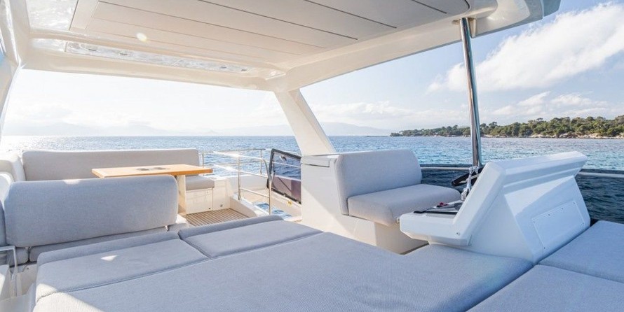 Jeanneau Prestige 590 Fly