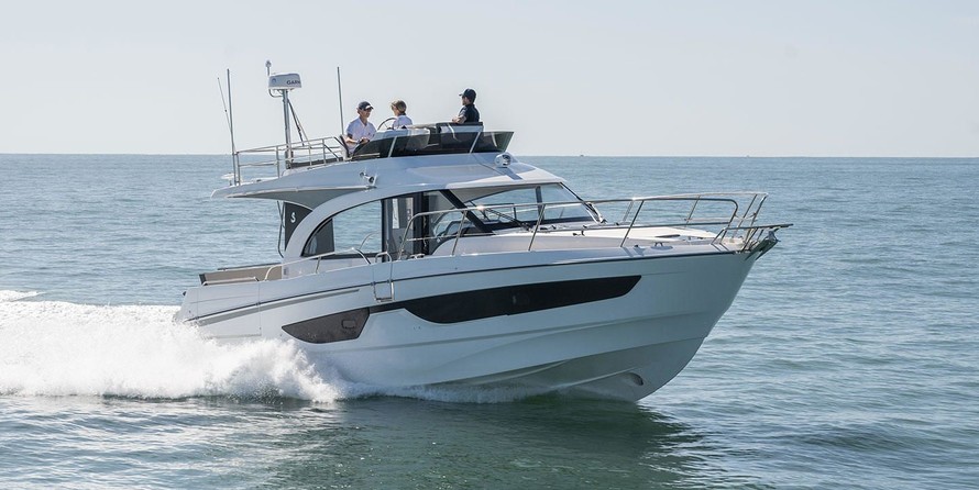 Beneteau Antares 11 OB
