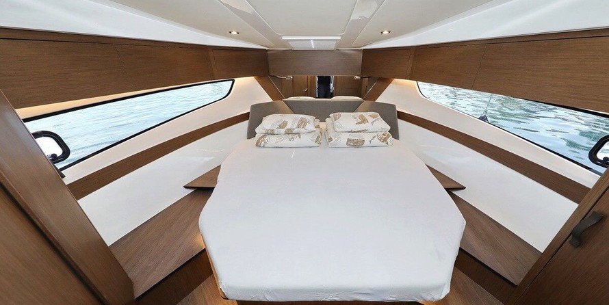 Beneteau Antares 11 OB