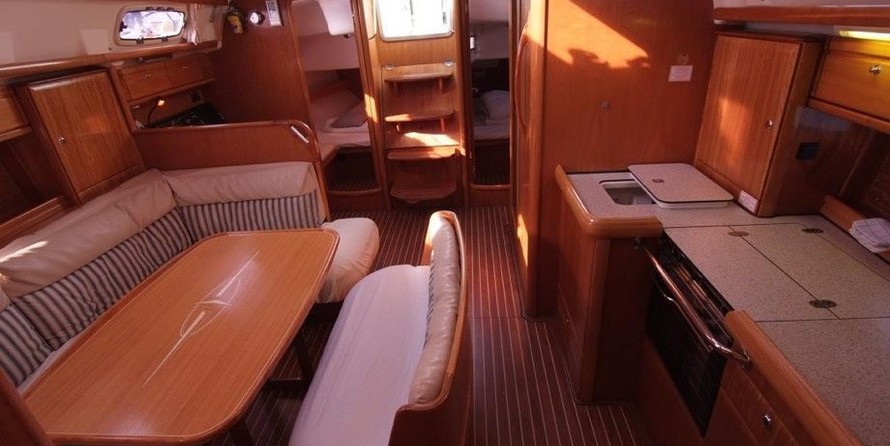Bavaria 42 Cruiser