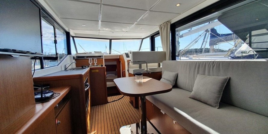 Beneteau Swift Trawler 30