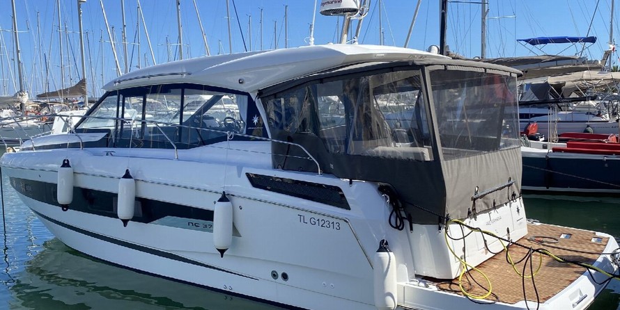 Jeanneau NC 37