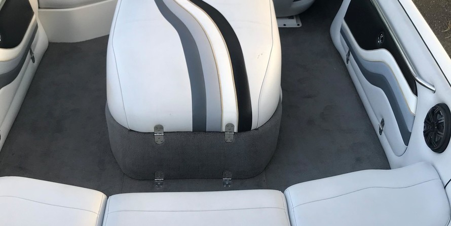 Sea Ray 220 Sun Sport