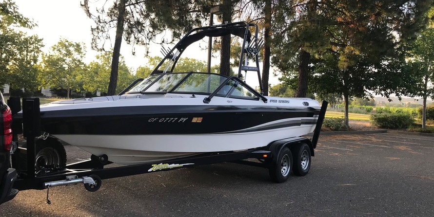 Sea Ray 220 Sun Sport