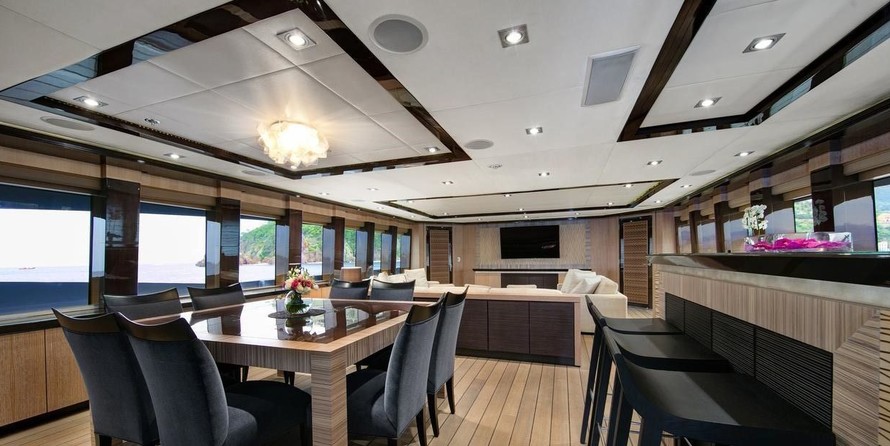 Palmer Johnson 150 SportYacht