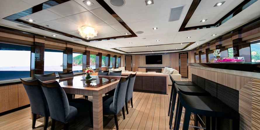 Palmer Johnson 150 SportYacht