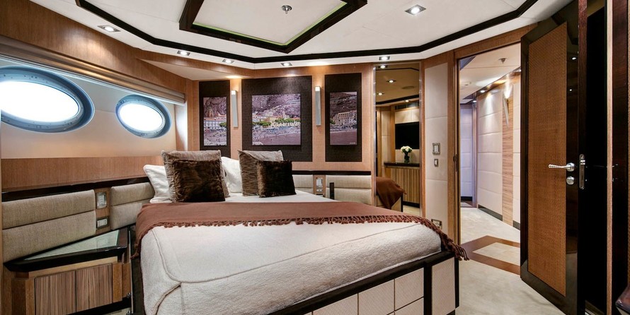 Palmer Johnson 150 SportYacht