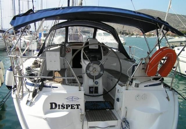Bavaria 33 Cruiser