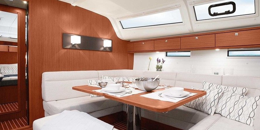 Bavaria Cruiser 51