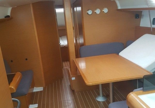 Jeanneau Sun Odyssey 439