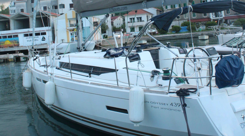 Jeanneau Sun Odyssey 439